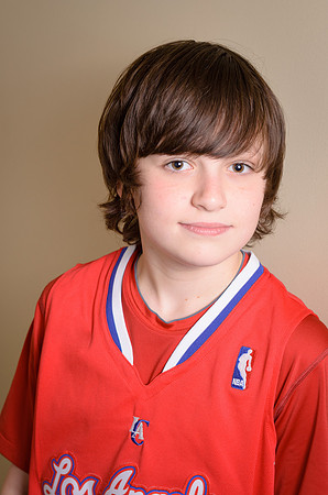 Tween portait
